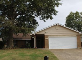 312 Gawf Rd, Muskogee, OK 74403