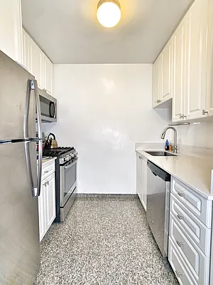 Rented by Corcoran | media 16