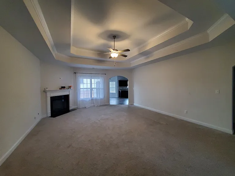 600 Unity Ct — Photo 3