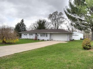 1795 N Sutton Rd, Jackson, MI 49202