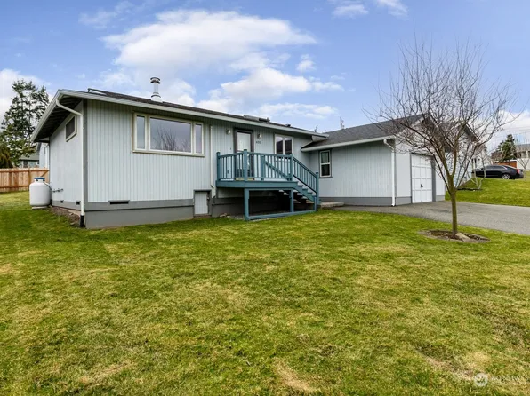 405 NE 5th Street, Coupeville, WA 98239