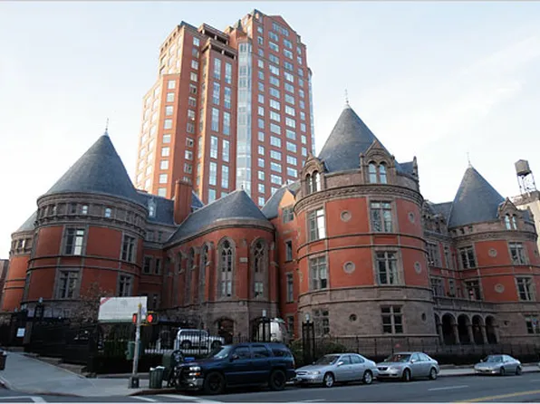 455 Central Park West