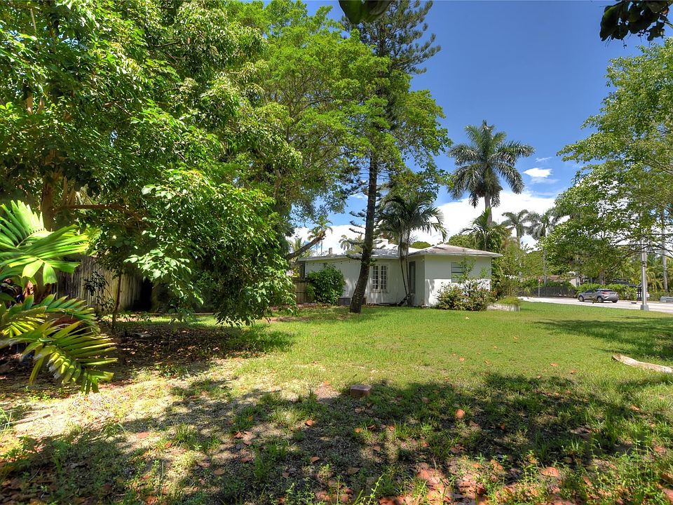 2nd image of 1050 NE 82nd Street