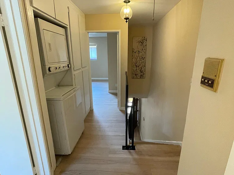 822 Victor Ave — Photo 13