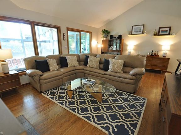 2nd image of 22627 Peach Tree Ln