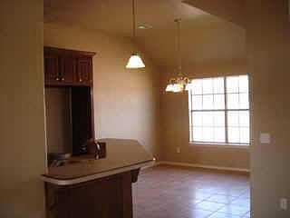 5th image of 3109 SE 30th Ct