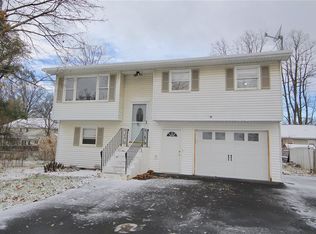 131 Ray Ave, Schenectady, NY 12304