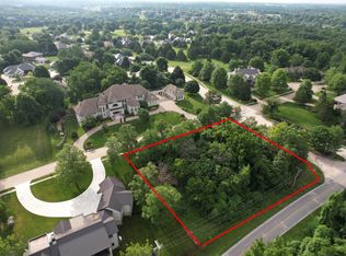 5329 S Whitehaven Dr, Springfield, MO 65809
