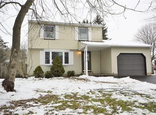 104 Cheerwood Dr, Baldwinsville, NY 13027