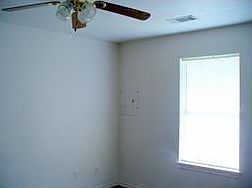3rd image of 507 S Louisiana St