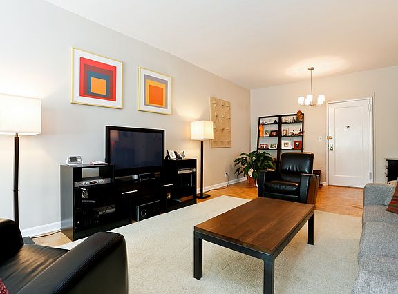 5th image of 1 Washington Sq APT G