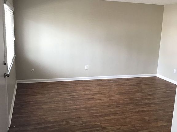3rd image of 800 Emory St APT C
