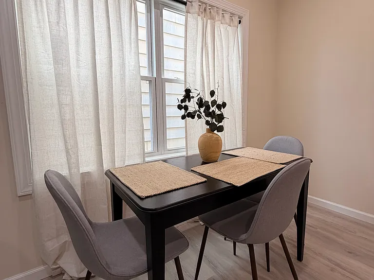 59-61 Cedar St #1 — Photo 5