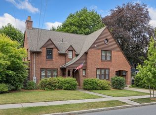 94 Lincoln St, Melrose, MA 02176