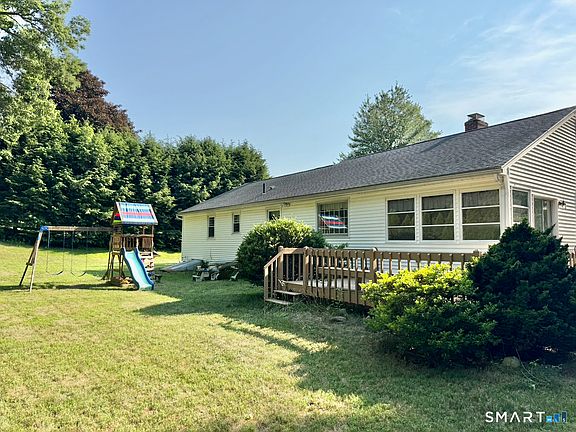 5th image of 166 Stevens Lane