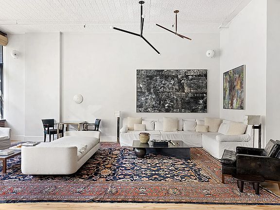 5th image of 112 Greene St APT 3