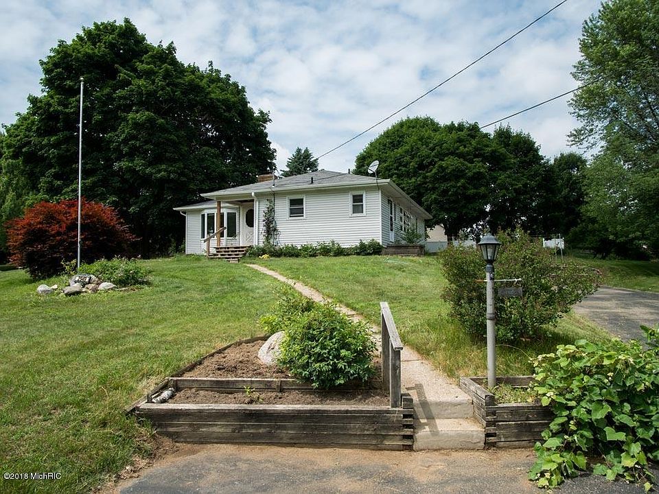 1st image of 2949 Richmond St NW
