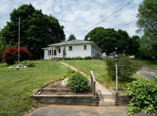 2949 Richmond St NW, Grand Rapids, MI