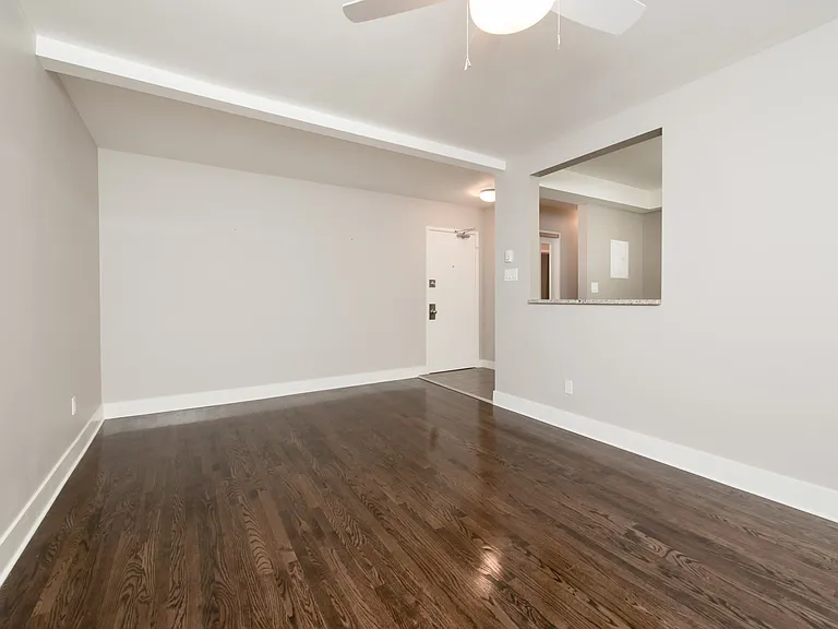 700 Corydon Ave #A — Photo 30
