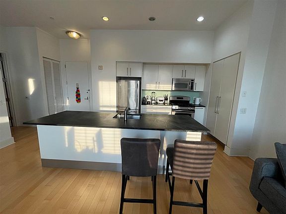 3rd image of 4 Beacon Way APT 311