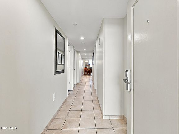 5th image of 201 S Ocean Boulevard #812