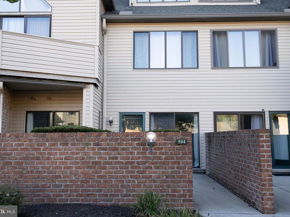 1st image of 504 Cherrington Dr