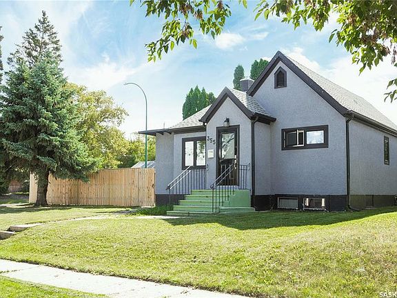 2nd image of 355 20th St E