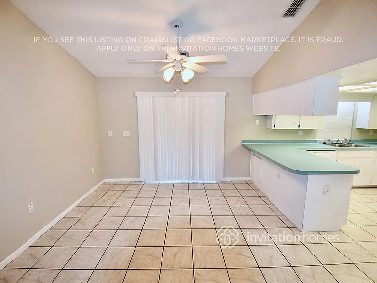 7028 Doehring Dr — Photo 8