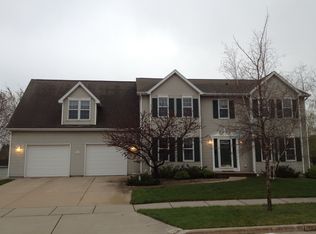 133 W Barefoot Ct, Appleton, WI 54913