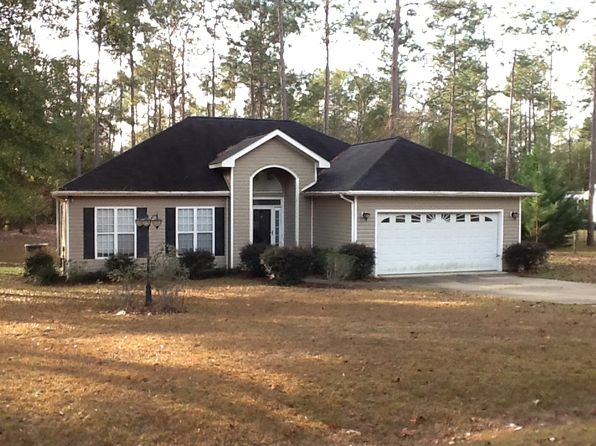 318 River Chase Dr