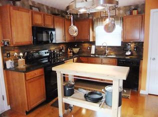 1025 Bella Dona Rd, Lexington, KY 40515