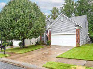 14 Knoll Ridge Dr, Greer, SC 29650