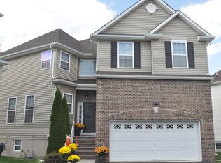 259 Morning Glory Dr, Monroe, NJ 08831
