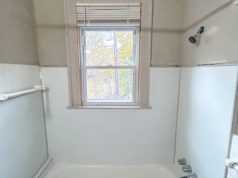 2638 Richton St — Photo 11