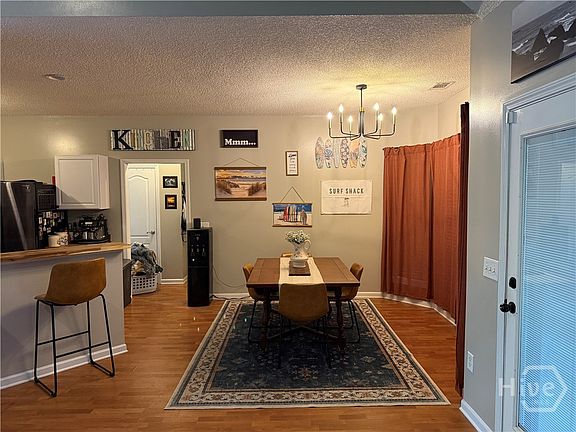5th image of 214 Beagle Street