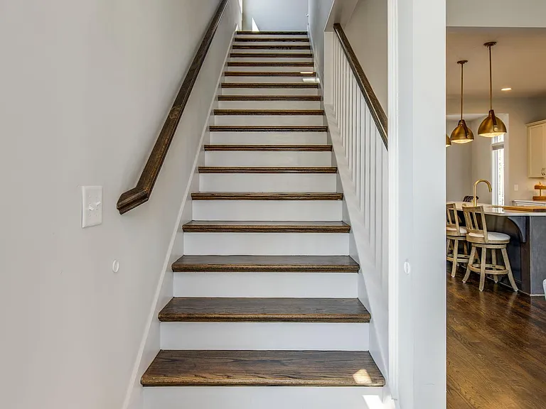 1701 Allison Pl — Photo 24