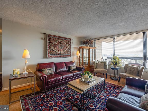 2nd image of 3705 S George Mason Dr APT 809S