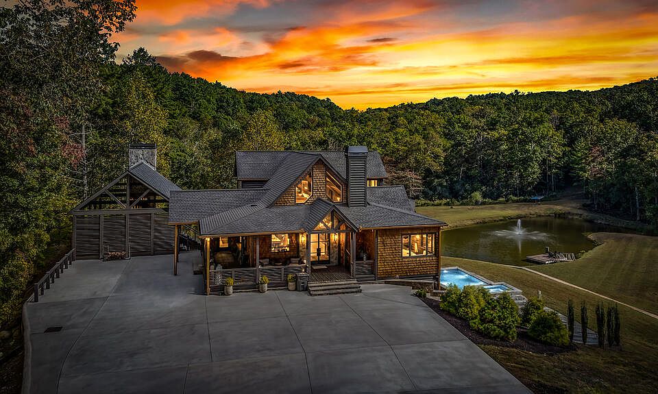 1st image of 509 Wisteria Ln