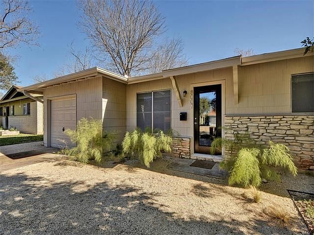 1st image of 8007 Briarwood Ln