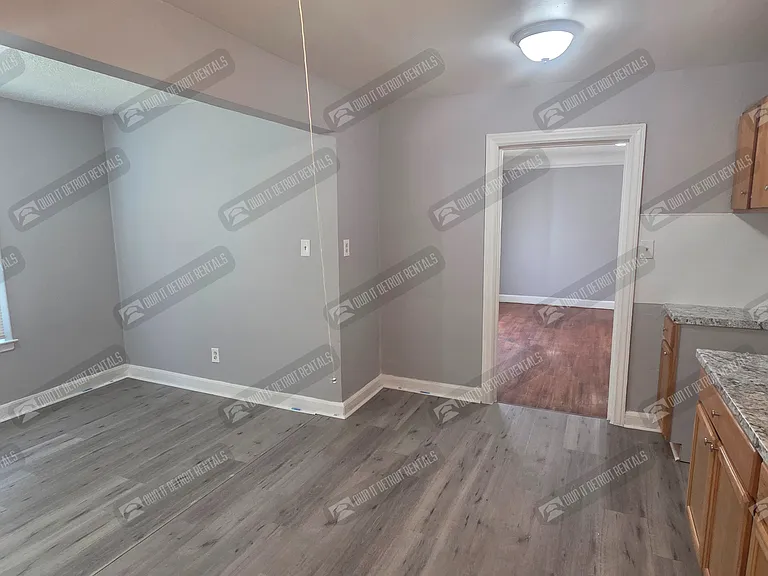 19535 Lenore — Photo 18