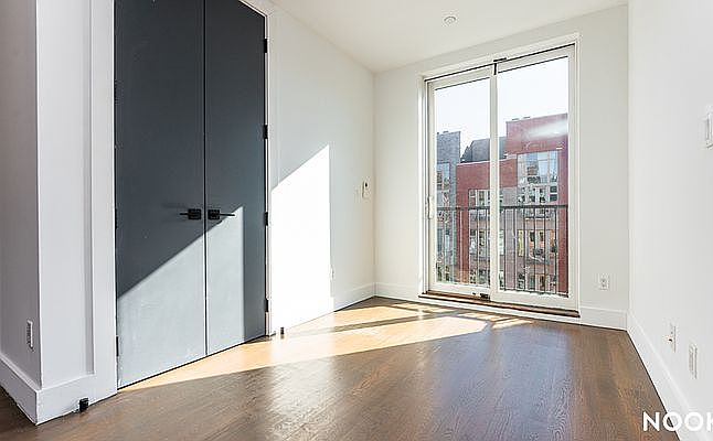 1st image of 123 Clifton Pl #4L