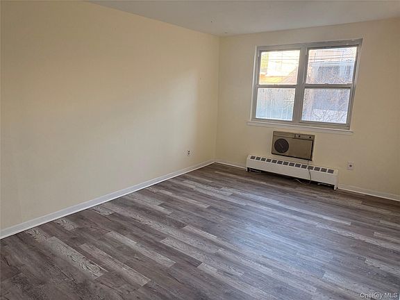 5th image of 34-09 30th Street