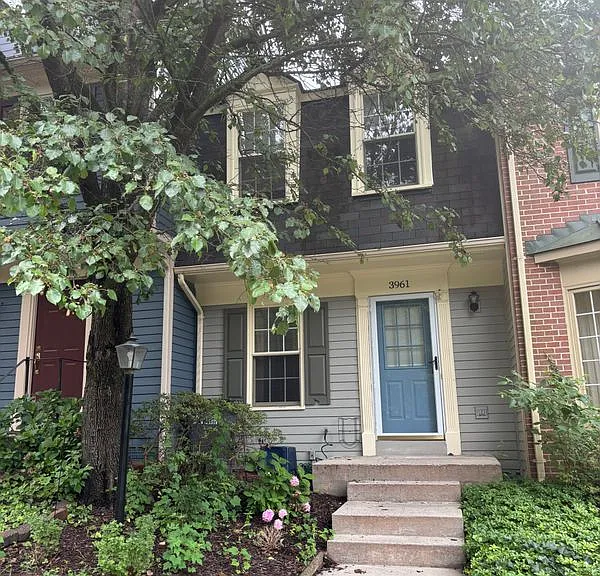 3961 Conquest Ct — Photo 1