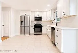 18 Lucy Loop — Photo 11