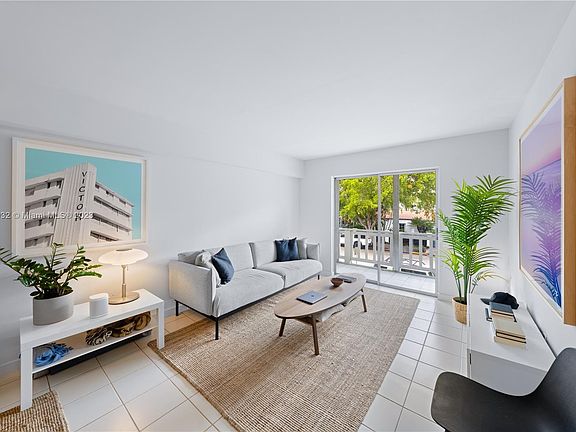 3rd image of 1033 Lenox Ave APT 201
