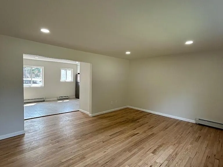 189 Littleton Rd #103 — Photo 2