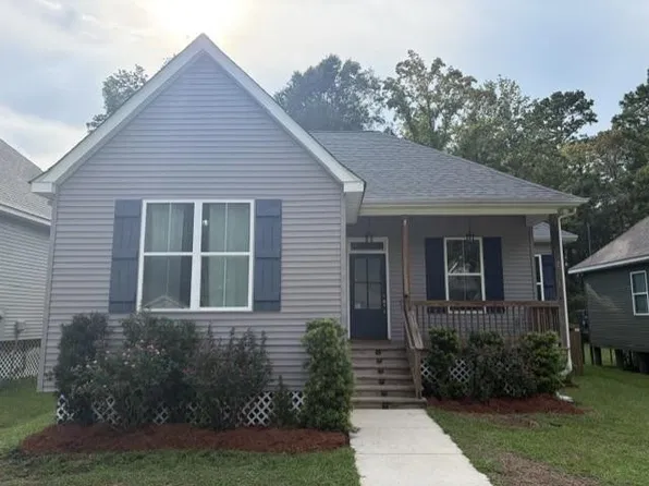 60439 Coral St, Lacombe, LA 70445