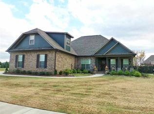 24938 Beacon Cir, Athens, AL 35613