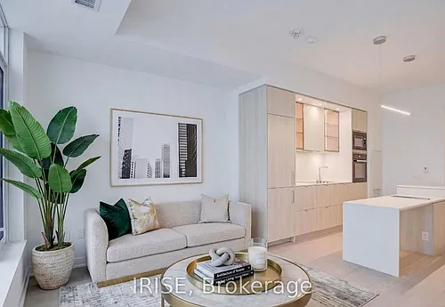 11 Yorkville Ave #5001 Photo 1