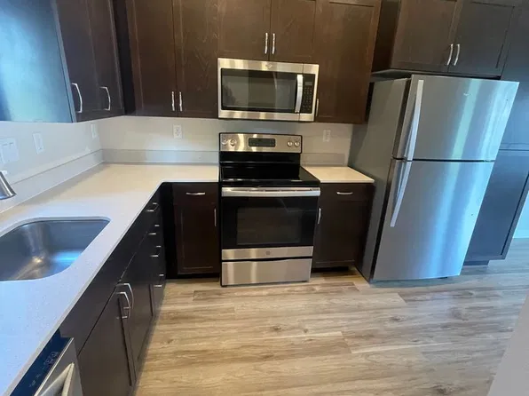 Redbud Place Apartments, 200 E Airport Rd APT C109, Lebanon, OR 97355